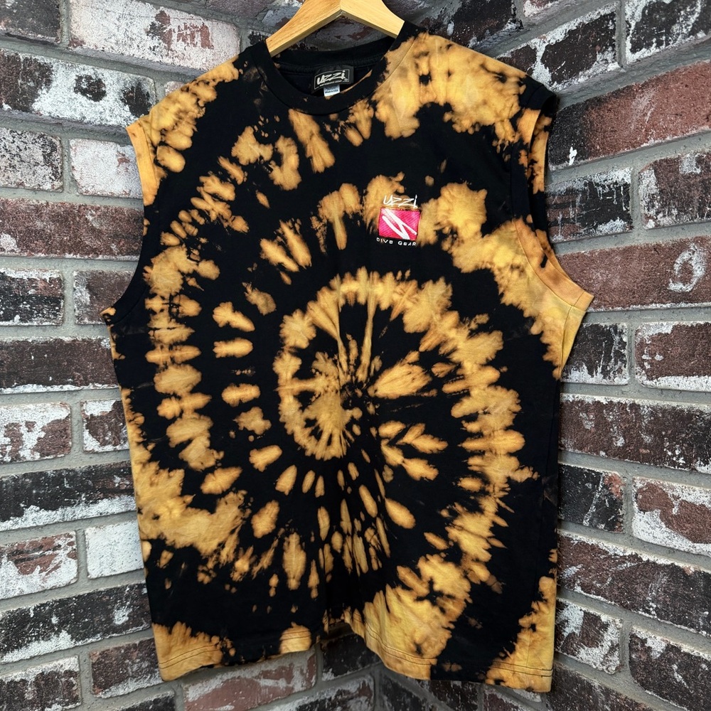 Vintage Uzzi Amphibious Dive Gear Custom Bleach Spiral Muscle Tank Top
